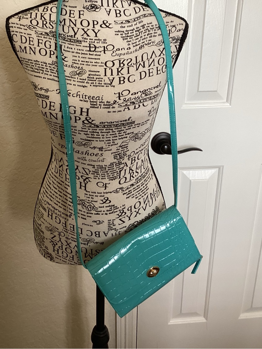 Turquoise Croc-Embossed Travel Crossbody Bag with Gold Hardware